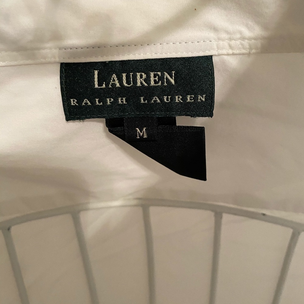 White button down. - Picture 3 of 5